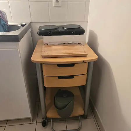 Terracotta Apartment *